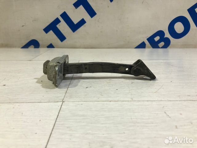 Ограничитель двери перед лев KIA RIO 3 1.4 мт седа