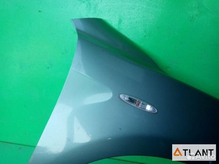 Крыло переднее правое toyota camry
