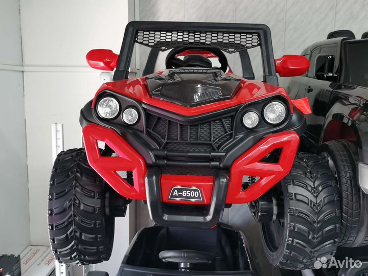 Детский электромобиль