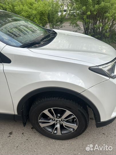 Toyota RAV4 2.5 AT, 2018, 102 000 км