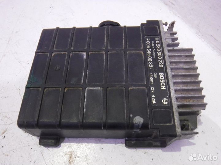 Блок управления двигателем