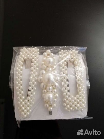 Заколки для волос