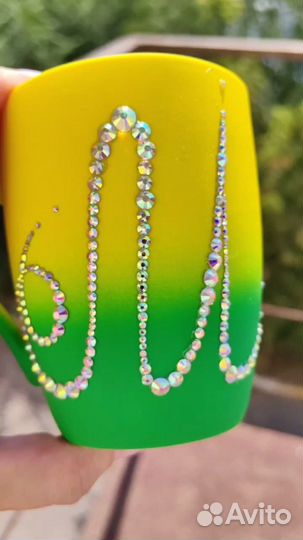 Стразы в подарок