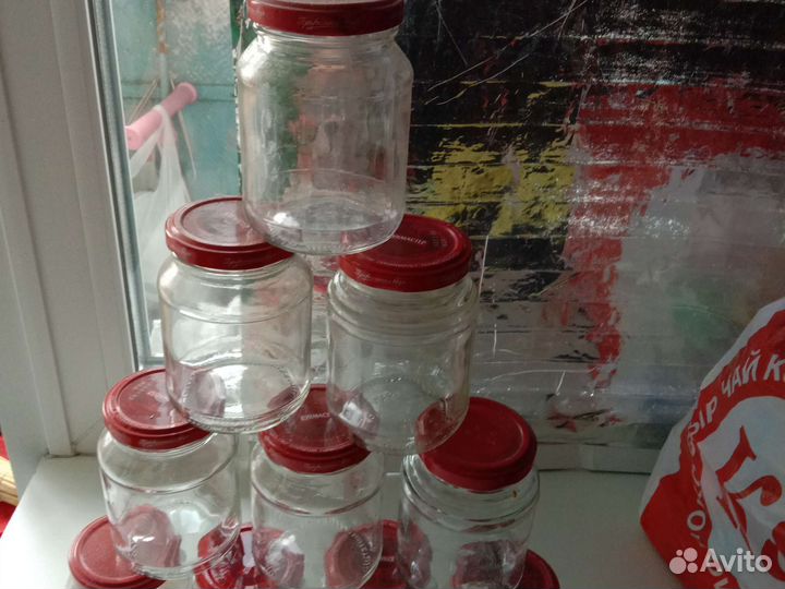 Баночка с крышкой