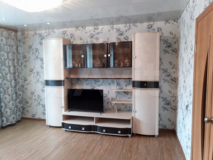 2-к. квартира, 52,6 м², 1/9 эт.