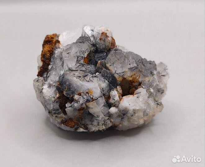 Друза кварца с турмалином, Бразилия / Минералы