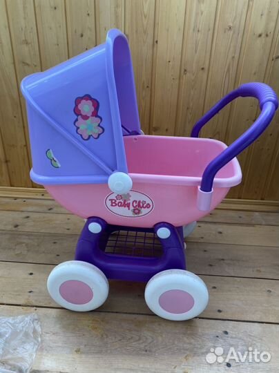 Коляска кукольная