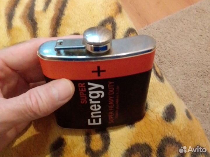 Фляжка карманная