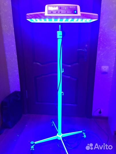 Фотолампа от желтушки новорожденных