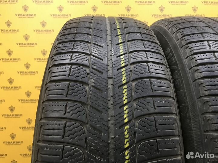 Michelin X-Ice XI3 215/65 R17 99T