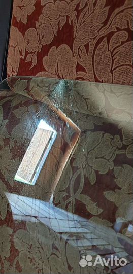 Стекло передней правой двери Mercedes G-Class W463