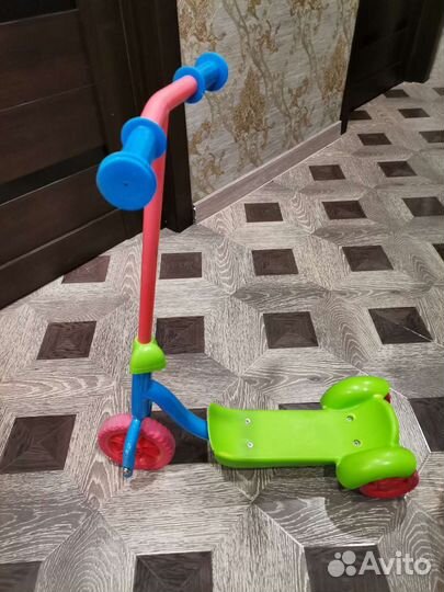 Самокат детский трехколесный бу