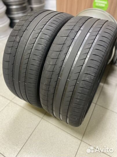 Michelin Pilot Sport 255/40 R19