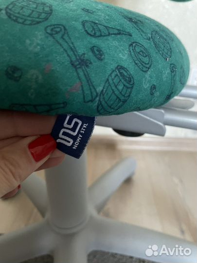 Детское кресло рабочее