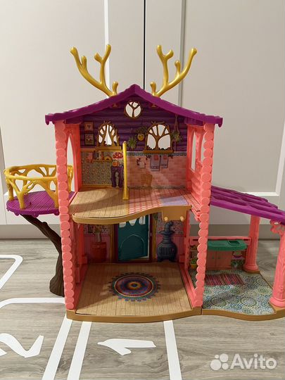 Кукольный домик