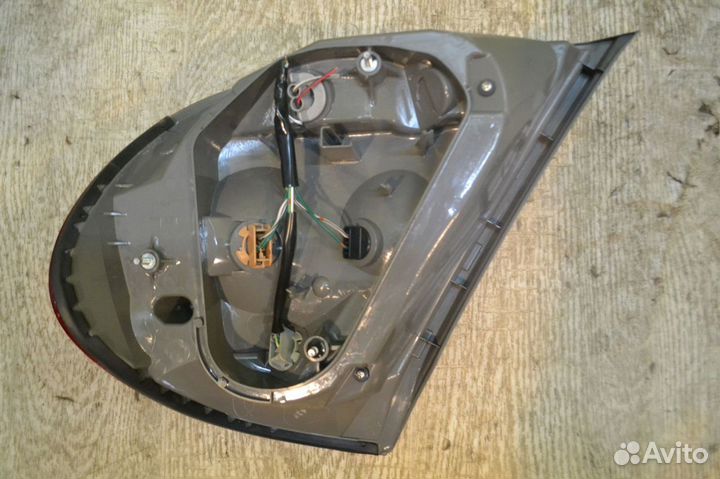 Фонарь задний L и R Toyota Camry V30 Рестайлинг