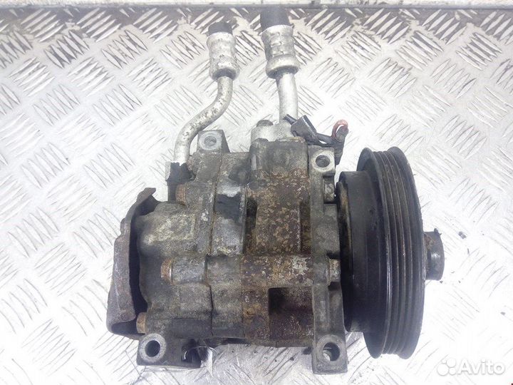 Компрессор системы кондиционирования Honda CR-X (1