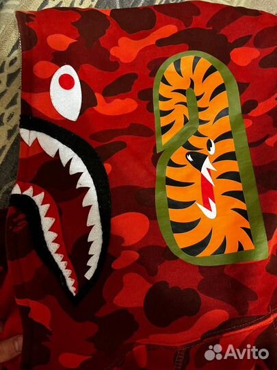 Ziphoodie bape shark