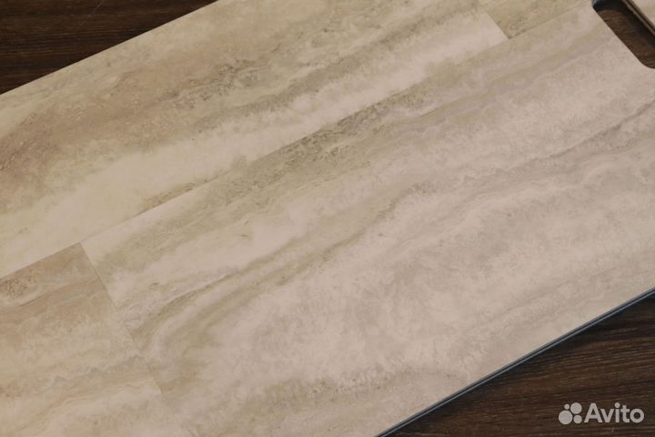 Замковый кварцвинил под мрамор