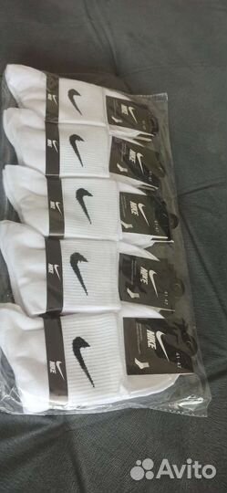 Носки Nike высокие белые
