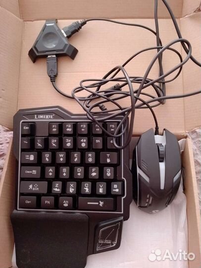 Игровая клавиатура с подсветкой для телефона