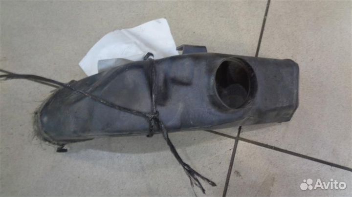 Патрубок воздушного фильтра Toyota Camry V40 1994