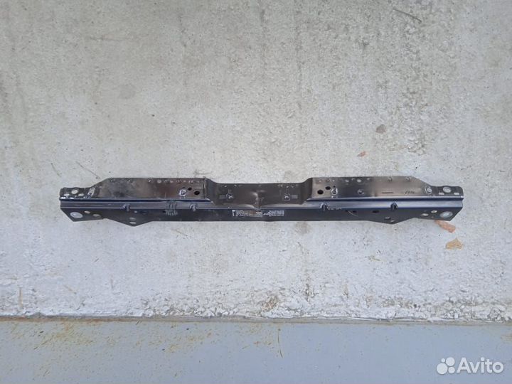 Планка телевизора верхняя Opel Astra J