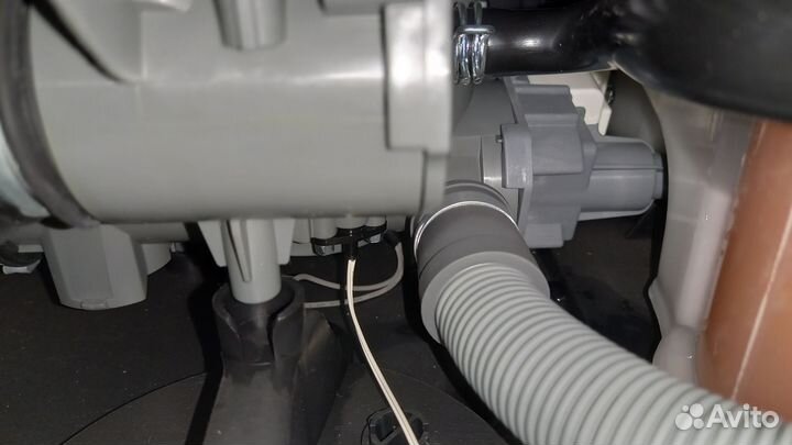 Посудомоечная машина Hansa ZWM 416 WH