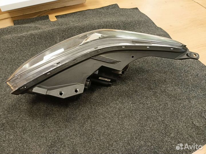 Фара правая KIA cerato 4