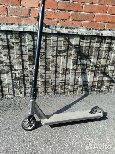 Трюковой самокат