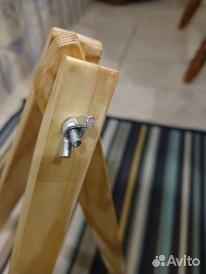 Мольберт настольный 32-37х37см для рисования