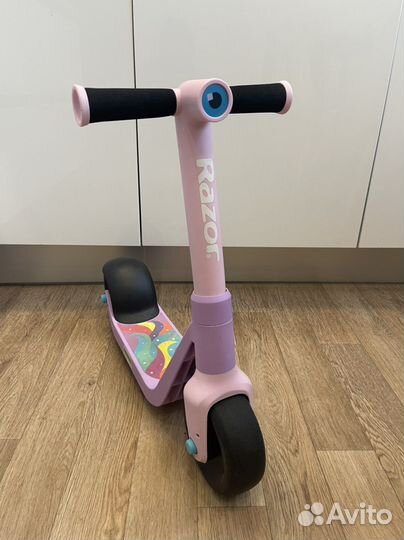 Самокат Razor в отличном состоянии