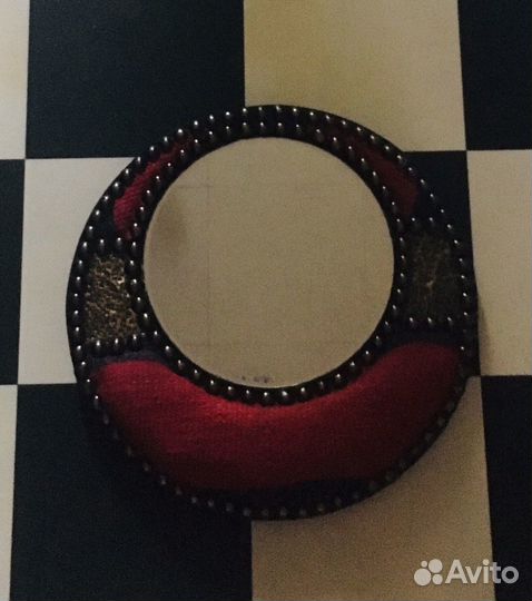 Зеркало новое