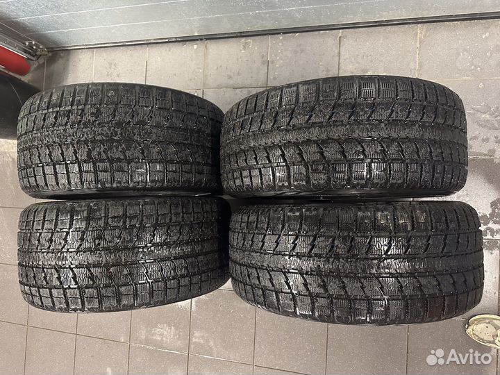 Toyo Observe GSi-5 275/40 R20 и 315/35 R20