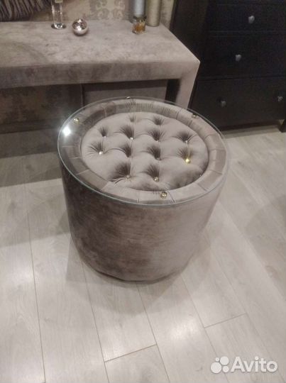 Журнальный кофейный столик со стеклом. Размеры 60