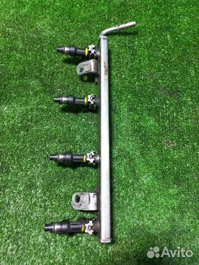 Топливная рейка(рампа) Nissan Sentra B17 MR20DE