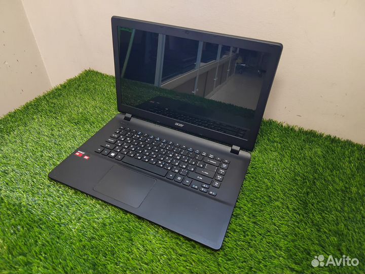 Acer ES1-522 (A6/8 RAM/SSD)