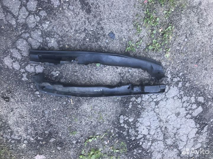 Infiniti g25 g35 g37 накладка крыла вставка