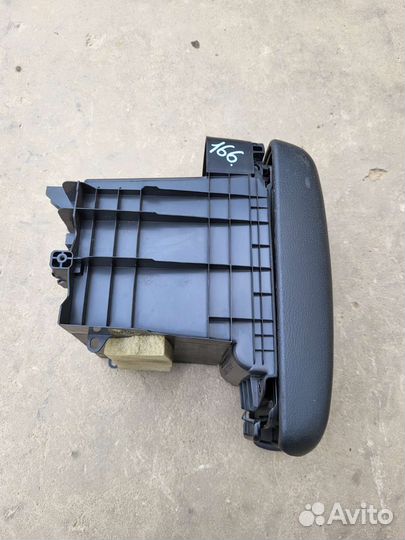 Подлокотник Mazda 6 GG