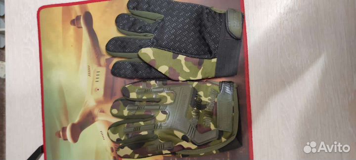 Перчатки Новые