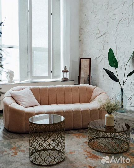 Продам фотостудию с большими окнами