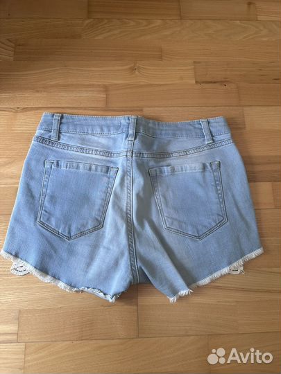 Джинсовые шорты