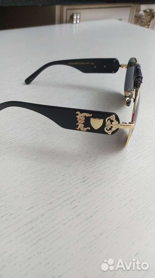 Солнцезащитные очки