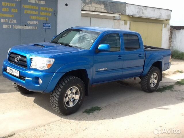 Toyota Tacoma Pickup 2005