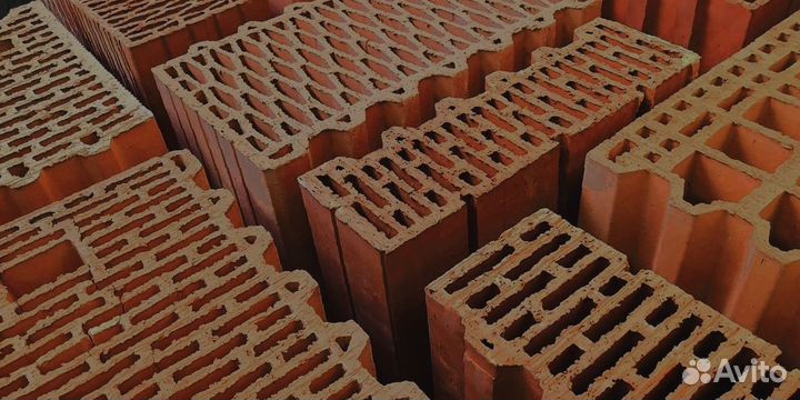 Кирпич пустотелый керамический