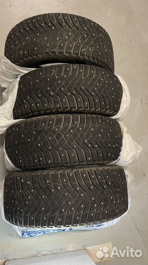 Goodyear UltraGrip Arctic 2 235/45 R18