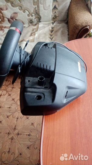 Игровой руль logitech momo racing