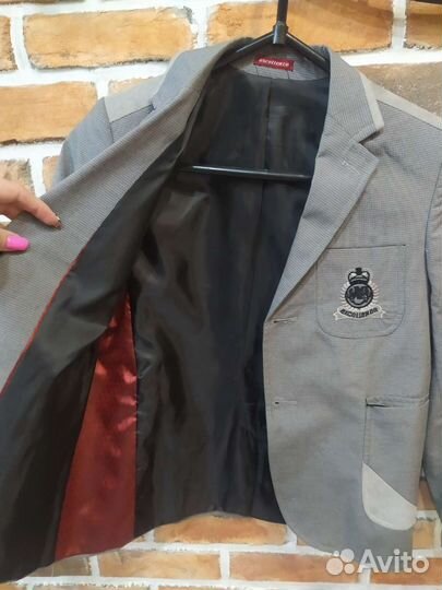 Пиджак на мальчика 134 -140