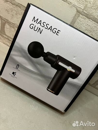 Массажор с насадкоми