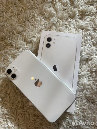 iPhone 11, 64 ГБ